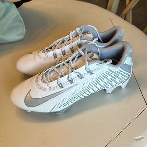 Nike Vapor Carbon Football Cleats